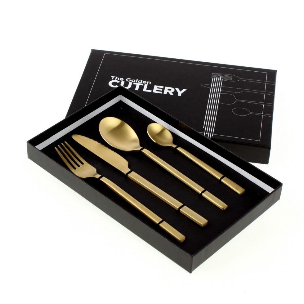 Įrankių komplektas „Golden Cutlery"