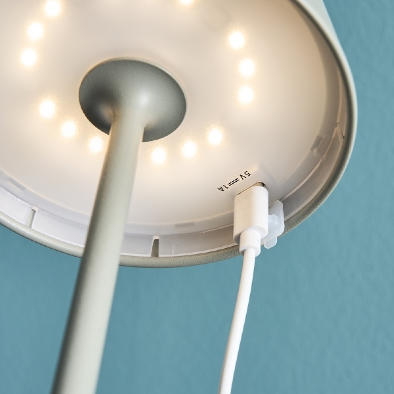 LED stalinis šviestuvas „Lys“