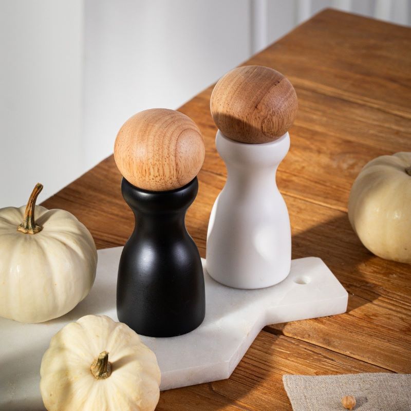 Prieskonių malūnėliai „Newgrind“