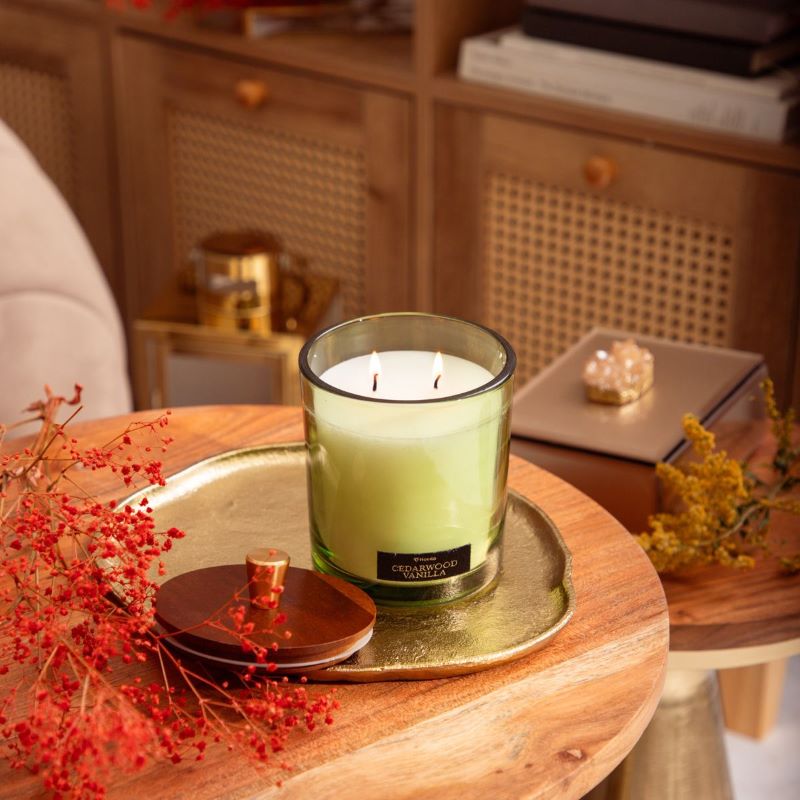 Aromatinė žvakė „Cedarwood Vanilla“