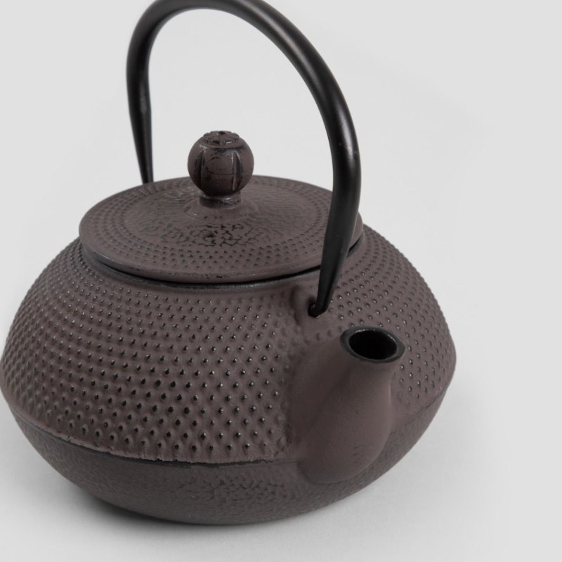 Arbatinukas su puodeliais „Modig“